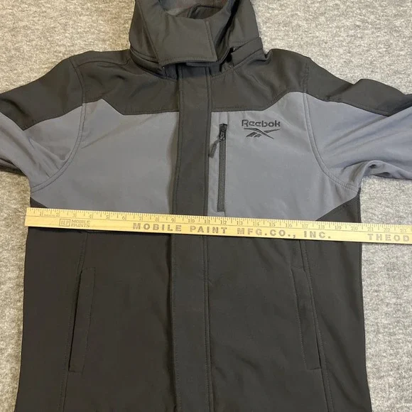 REEBOK Midweight Softshell Jacket Boys Husky Size 10-12 Black/Gray Ready To Wear - Picture 5 of 13
